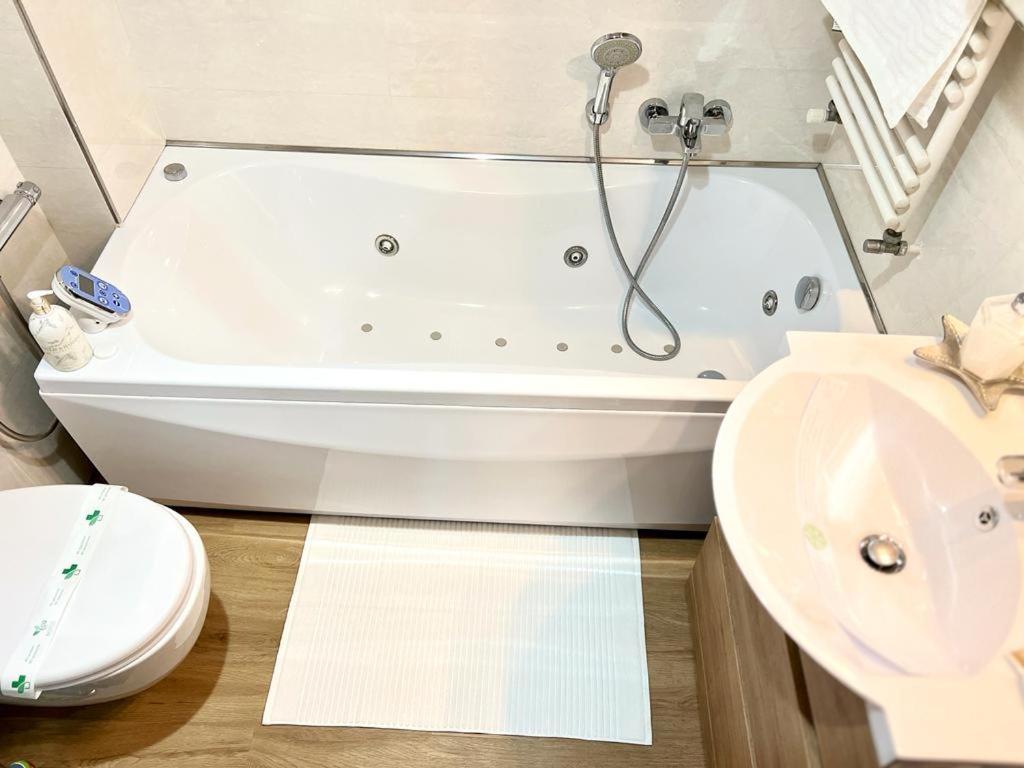 Bellaria Casa Indipendente-Giardino Privato-Free Parking-Wifi-Strategic Location 5 Terre-Portofino Apartment Rapallo Ngoại thất bức ảnh